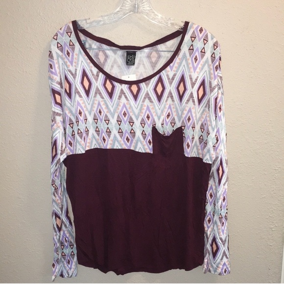 Empyre Tribal Dolman Dark Red Long Sleeve Top Juniors Size Medium - Picture 2 of 5
